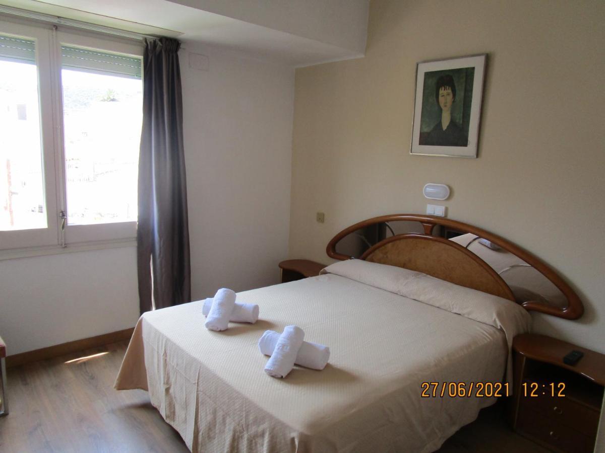 Hotel Apartaments Gesoria Porta Ferrada Sant Feliu de Guíxols Buitenkant foto