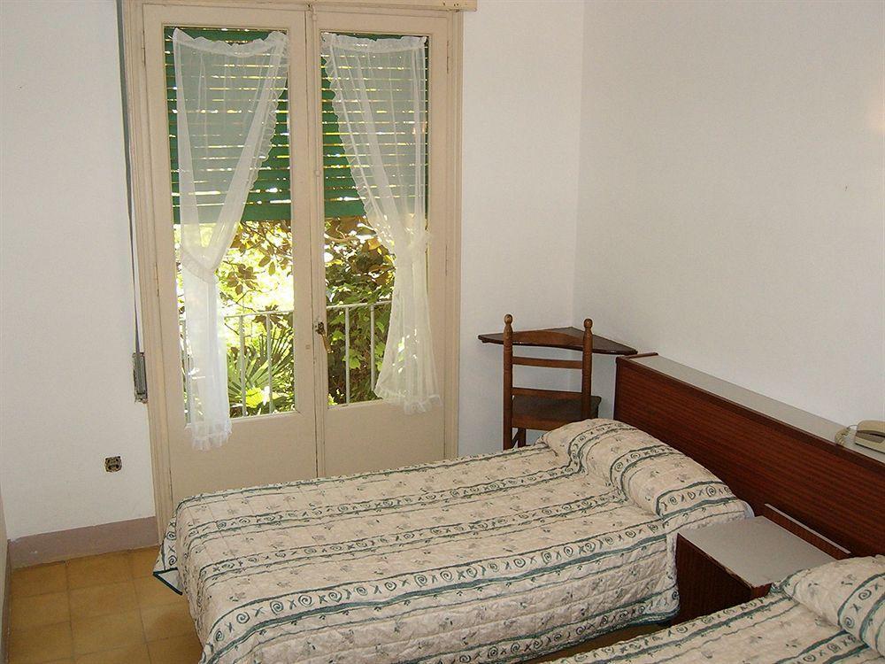 Hotel Apartaments Gesoria Porta Ferrada Sant Feliu de Guíxols Buitenkant foto