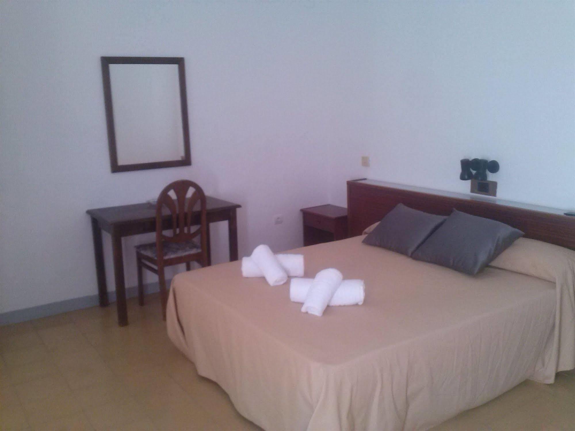 Hotel Apartaments Gesoria Porta Ferrada Sant Feliu de Guíxols Buitenkant foto