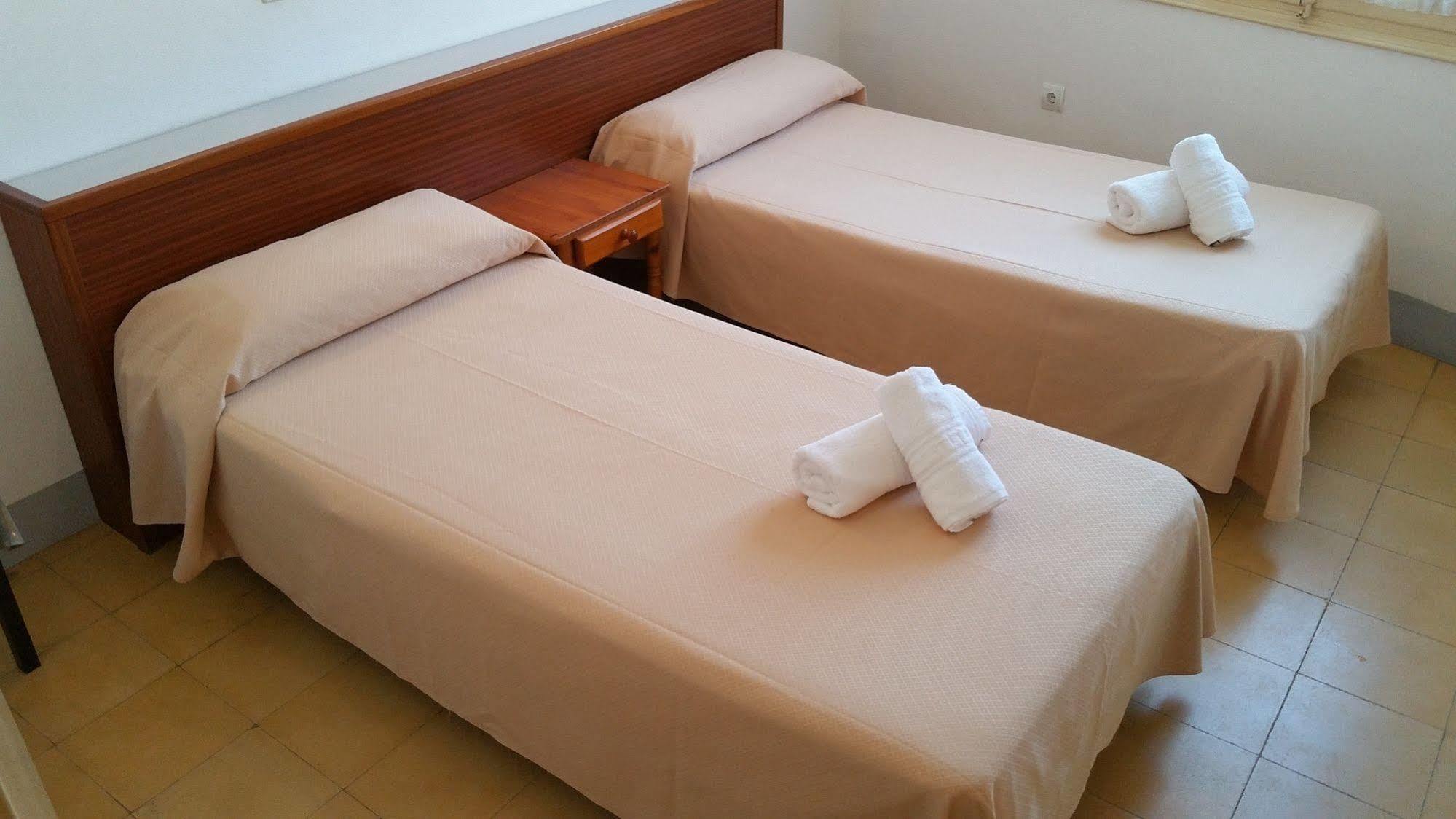 Hotel Apartaments Gesoria Porta Ferrada Sant Feliu de Guíxols Buitenkant foto