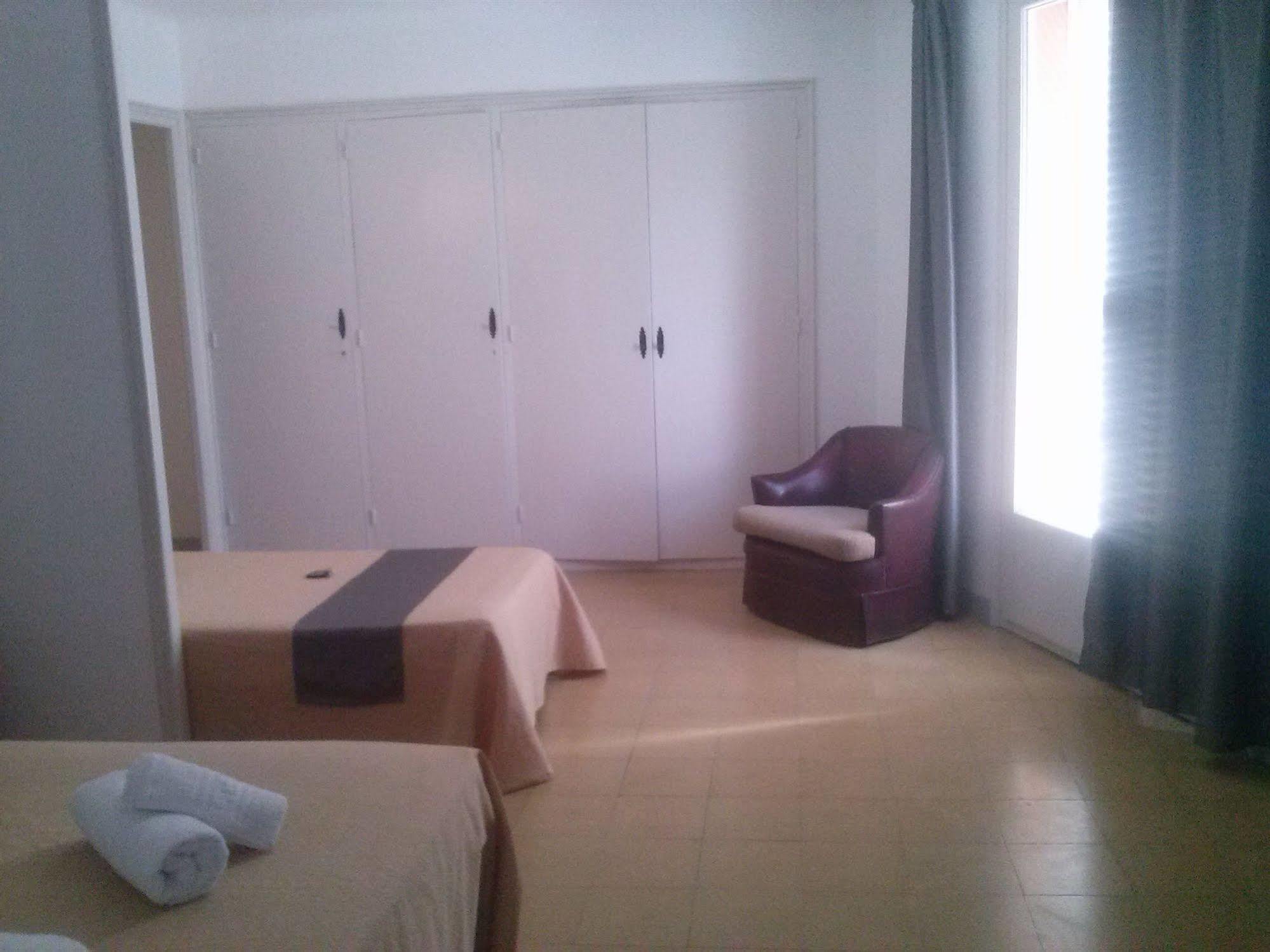 Hotel Apartaments Gesoria Porta Ferrada Sant Feliu de Guíxols Buitenkant foto